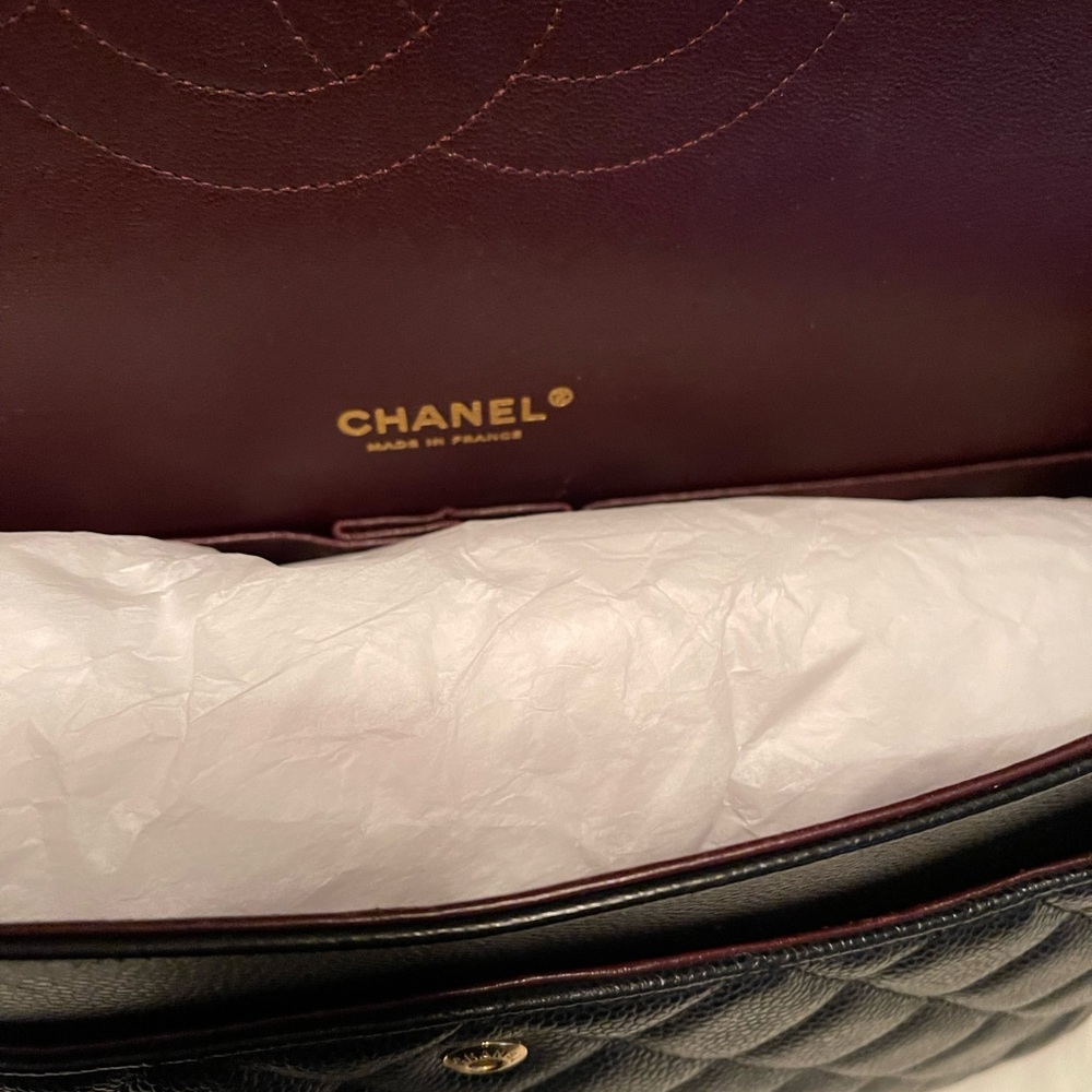 Authentic Chanel maxi - Picture 5 of 6